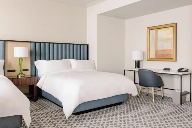 غرفة فاخرة بسرير مزدوج، Hotel Du Pont 2/4
