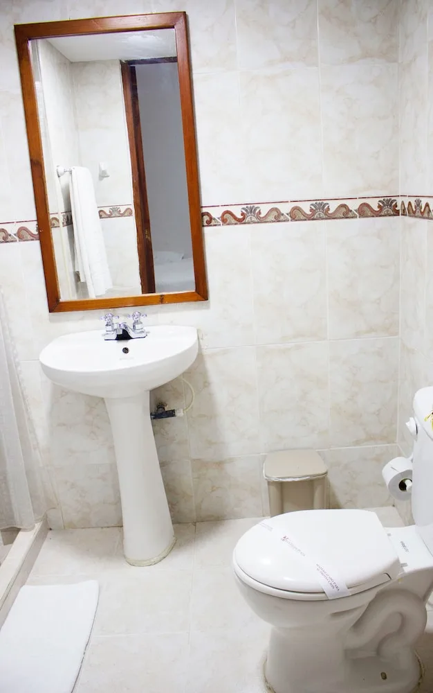 غرفة سوبيريور بثلاثة أسرّة، Hotel Dorado Plaza Centro Historico 4/5