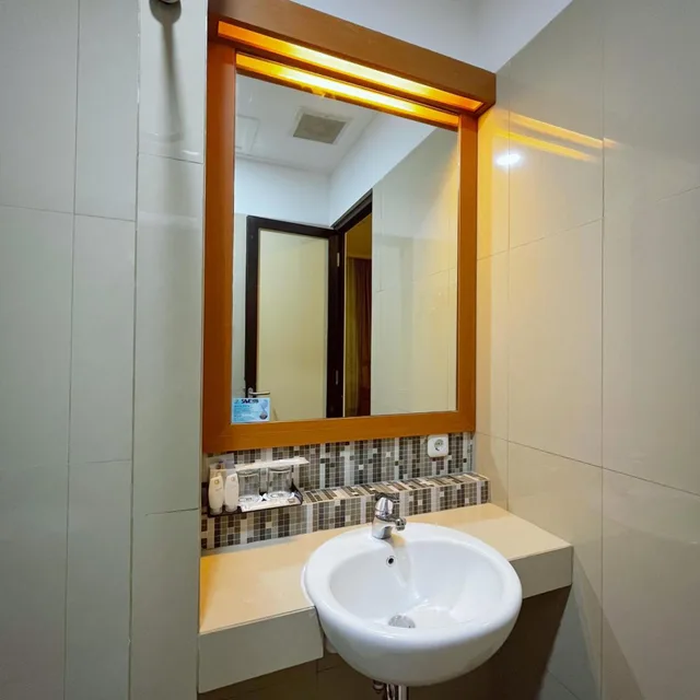 غرفة سوبيريور بسرير فردي، Point C Hotel Bandung 4/6