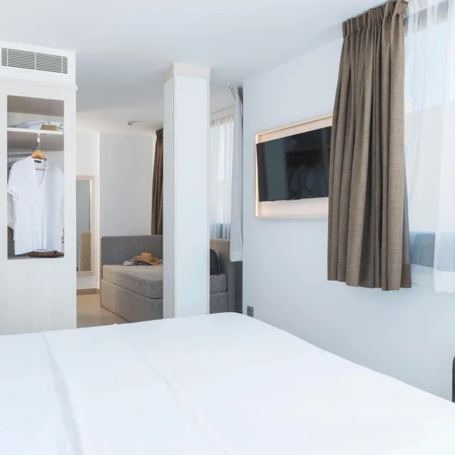 غرفة ديلوكس بسرير مزدوج بإطلالة على البحر، Marsol Hotel 3/8