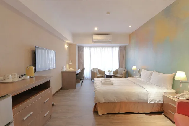 Superior, Double Bed, City View, Sky19 Hotel 1/2