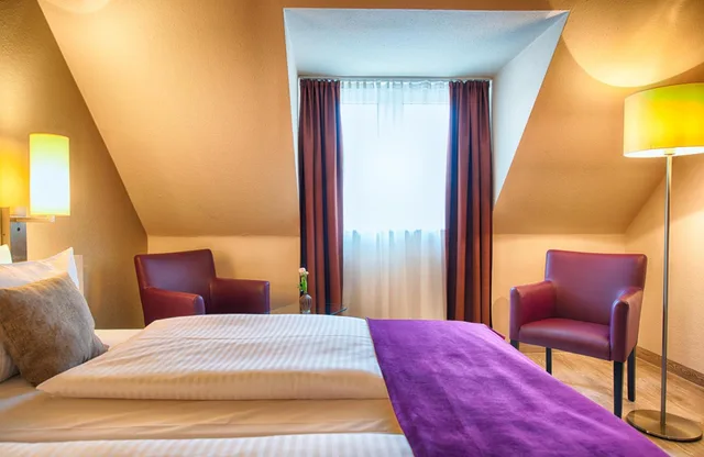 غرفة كومفورت بسرير كينج، Leonardo Hotel Mannheim Ladenburg 8/10