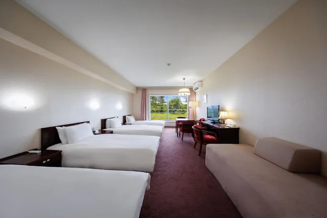 غرفة بأربعة أسرّة، Tsumagoi Prince Hotel 2/2