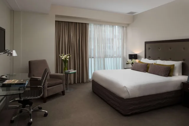Superior King, Rydges Auckland 1/5