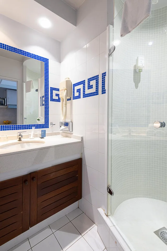استوديو بسريرين منفصلين بإطلالة على المسبح، Zenitude Hotel-Residences Le Cannet 9/10