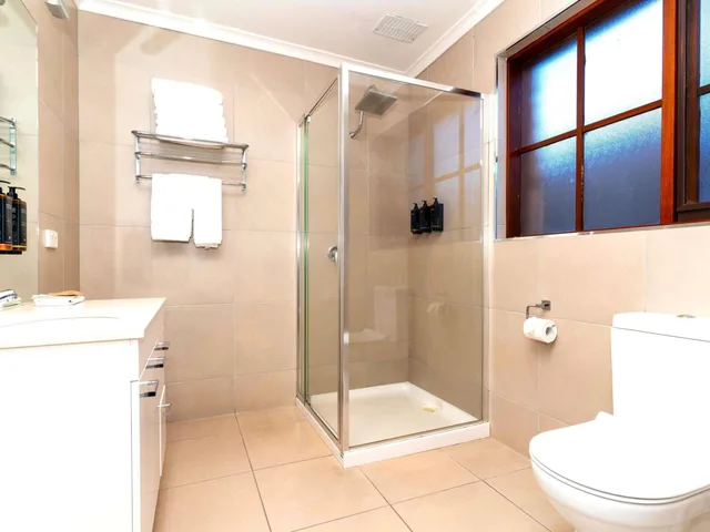 غرفة سوبيريور بسرير فردي وسرير كوين، MERCURE PORT OF ECHUCA 4/6