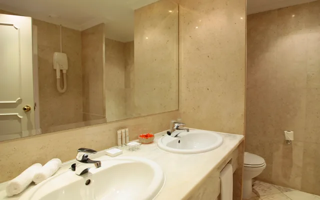 Suite 3 pax، Ria Park Garden Hotel 1/1