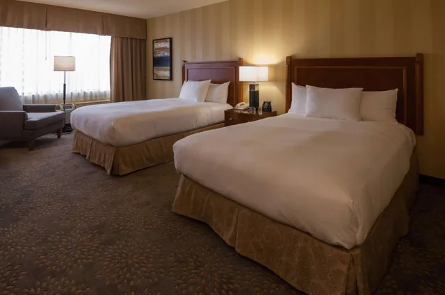 غرفة ديلوكس بسريرين مزدوجين، Doubletree By Hilton London Ontario 2/7