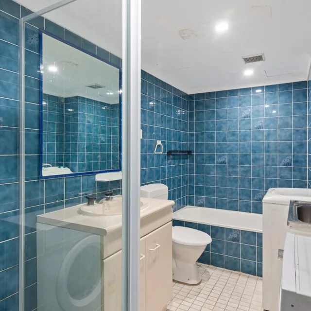 1 Bedroom, Apartment, Ocean View, Beachcomber Resort Surfers Paradise 8/10