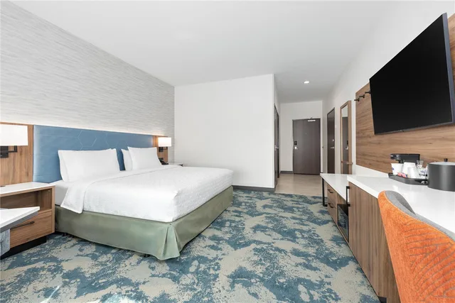 غرفة بسرير كينج بحوض استحمام لذوي الإعاقة، Hampton Inn & Suites Irving Hwy 183 1/4