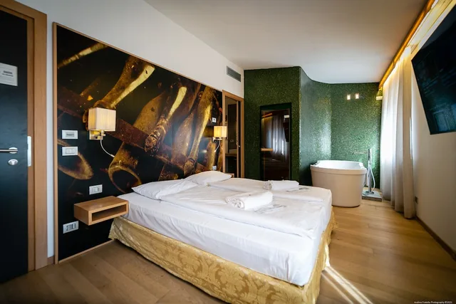 جناح استوديو فاخر بسرير كوين، Boutique Exclusive B&B Trento 2/6