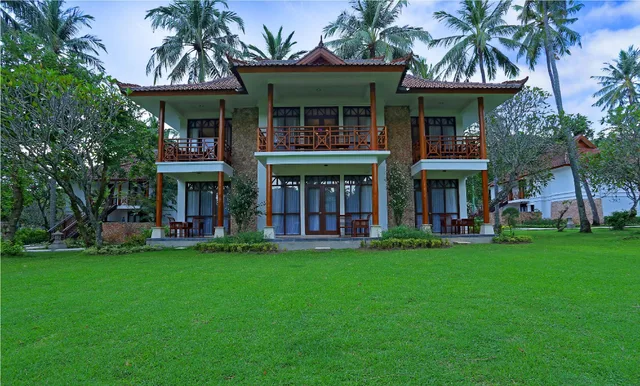 جناح عائلي بغرفتي نوم، Mangsit Suite By Holiday Resort Lombok 1/2