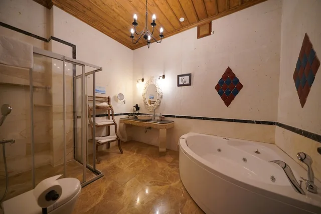 جناح بسرير كوين وسرير فردي، Mira Cappadocia Hotel (ex Riverside Mansion Hotel) 3/4