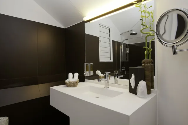 غرفة جونيور سوبيريور بسرير كينج مع أريكة، Hommage Hotel Residences 10/10