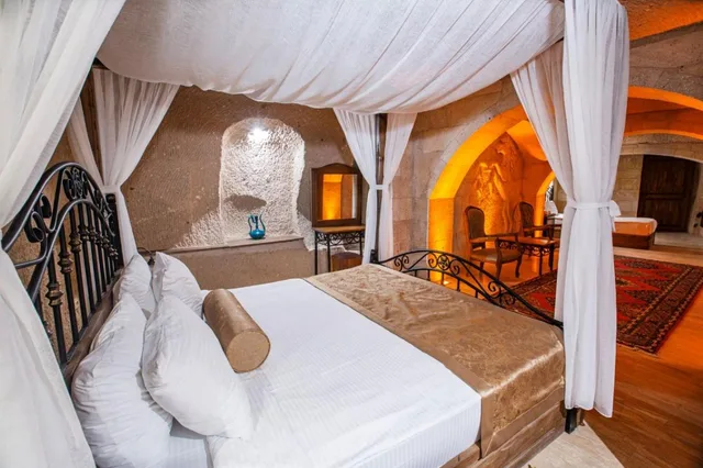 Cave, Family, Suite، Caldera Hotel 2/9