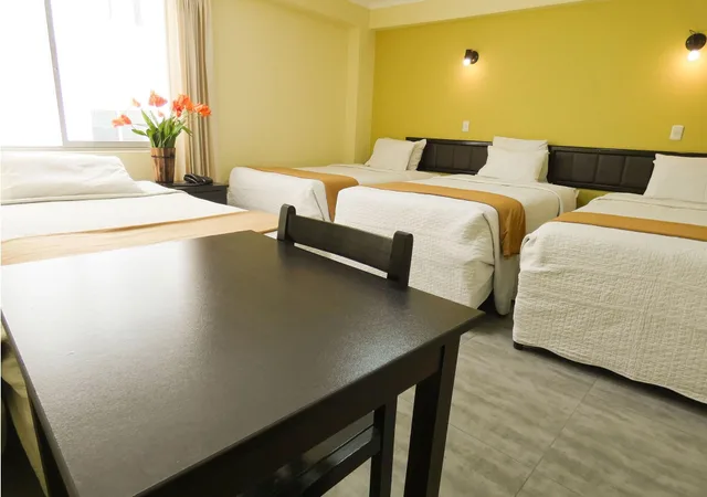 غرفة كومفورت رباعية، Hotel Plaza by DOT Light 3/9