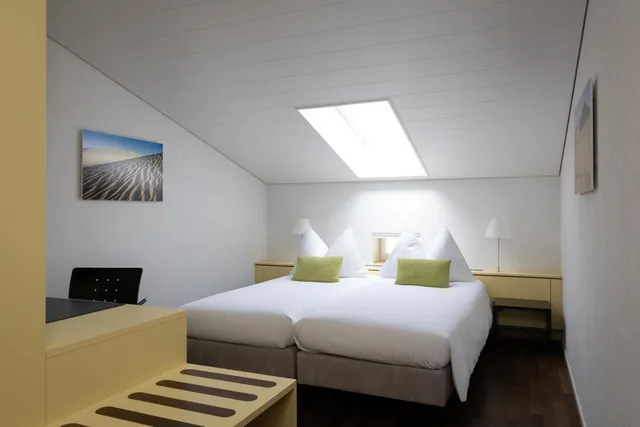 Room, Double Bed, Hotel Spirgarten 2/4