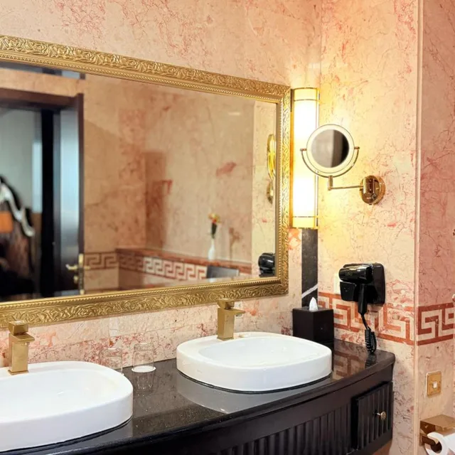 Grand, Suite, King Bed, Sunday Hotel Al Barsha Dubai Mall of the Emirates Formerly Grand Excelsior Al Barsha 6/7
