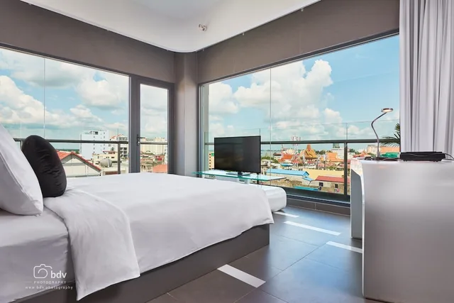 جناح بسرير كينج بشرفة، SUN & MOON, Urban Hotel 1/3