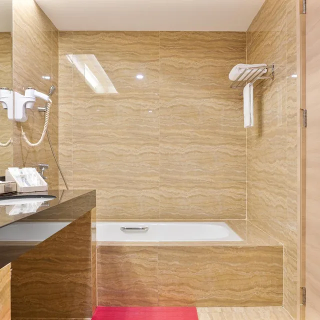 Grand, Suite, FOUR POINTS BY SHERATON MEDAN 5/7