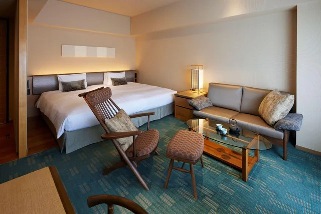 Premium, King Bed, Niwa 3/3