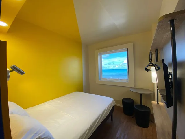 غرفة سوبيريور بسرير مزدوج بإطلالة على البحر، Ibis Budget Recife Jaboatao 2/10