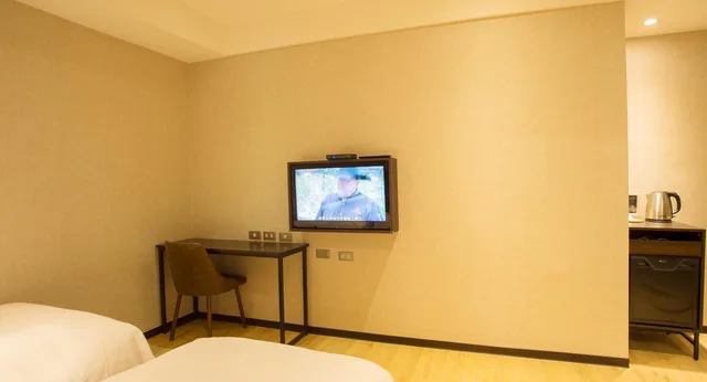 Business, Triple, 3 Beds, No Window، Just Live Inn Taipei Station 6/6