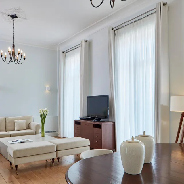 2 Bedrooms, Vip, Suite، Poseidonion Grand Hotel 1/6