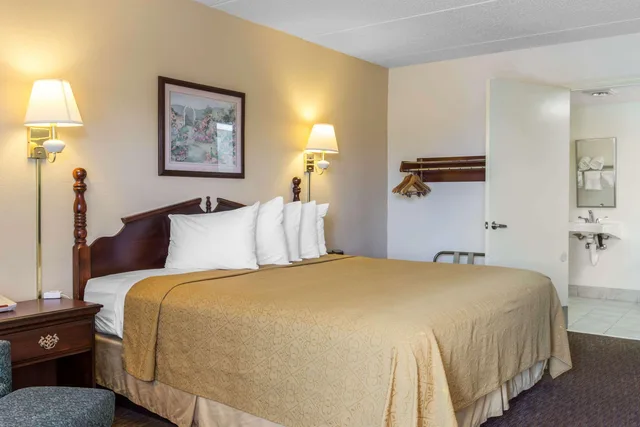 غرفة بسرير كينج، Quality Inn Cordele 5/7