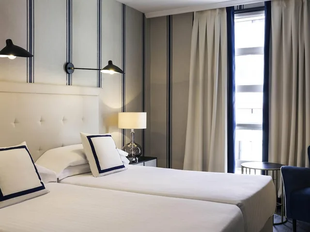 غرفة قياسية بسريرين منفصلين، Mercure Bilbao Jardines De Albia 1/7