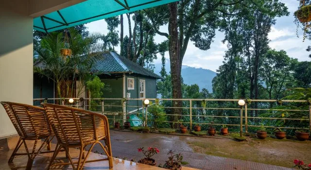 BLUE BELLS VALLEY RESORT، مونار 8/55