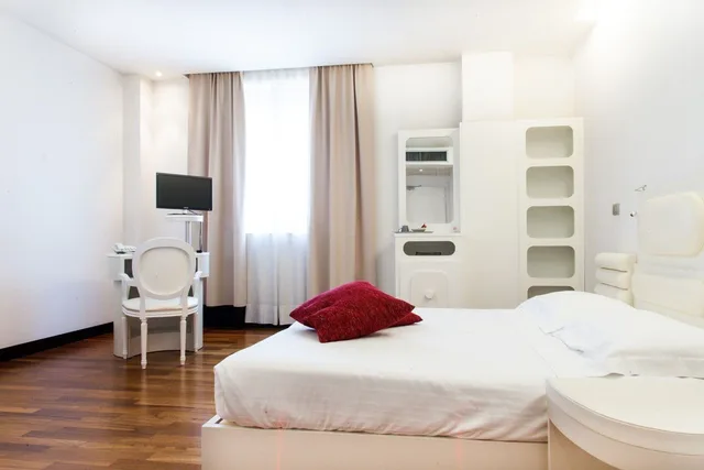 غرفة مفردة بسرير مزدوج، Hotel Senator 4/6