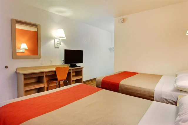 غرفة ديلوكس رباعية، Motel6 Kingsville, TX 1/8