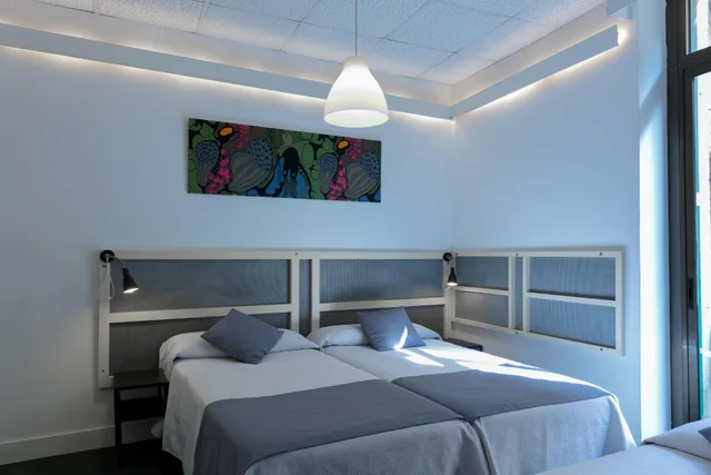 غرفة ثلاثية بشرفة، Hotel Palermo 5/10