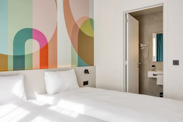 غرفة بسريرين منفصلين، B&B Hotel Hasselt 3/6