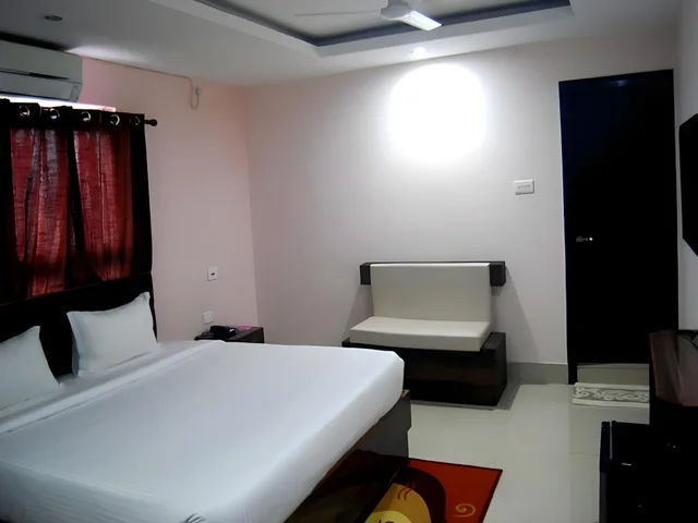 Super, Deluxe, Double Bed، Hotel Grand Majesty 1/1