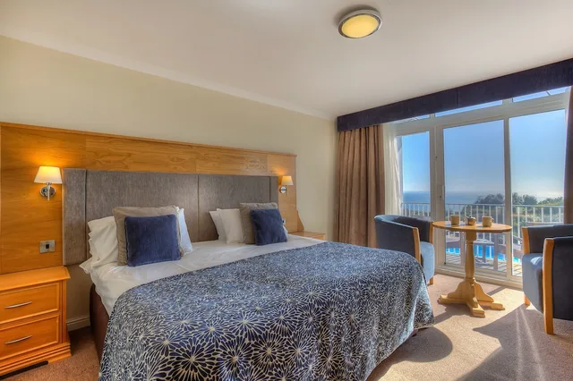 غرفة بريميوم بسرير مزدوج أو سريرين منفصلين، Hotel Jerbourg 7/10