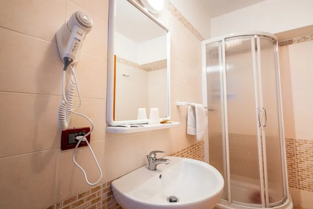 غرفة قياسية بسرير مزدوج، Club Hotel Zodiaco 4/6