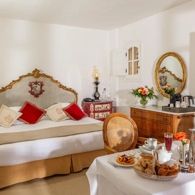 غرفة قياسية بسرير مزدوج أو سريرين منفصلين بإطلالة على البحر بشرفة، Hotel Le Maquis 4/5