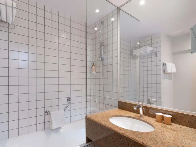 غرفة قياسية بسرير مزدوج، Mercure Paris La Defense 7/9