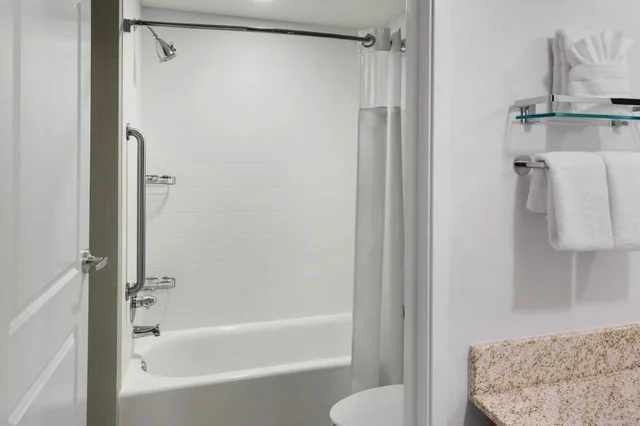 استوديو بسرير كينج مع أريكة، Residence Inn Fairfax City 5/7