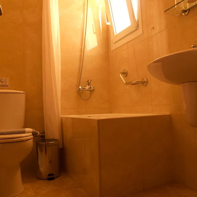 Room, Double Bed, Street View, Mountain View، Kissamos Hotel 3/3