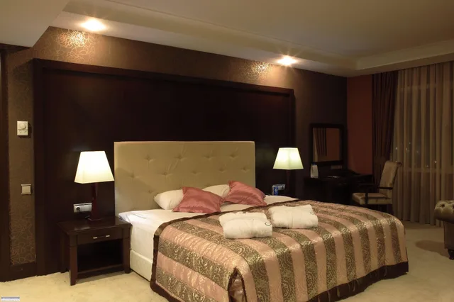 غرفة سوبيريور بسرير كينج، Dedeman Sanliurfa 5/10