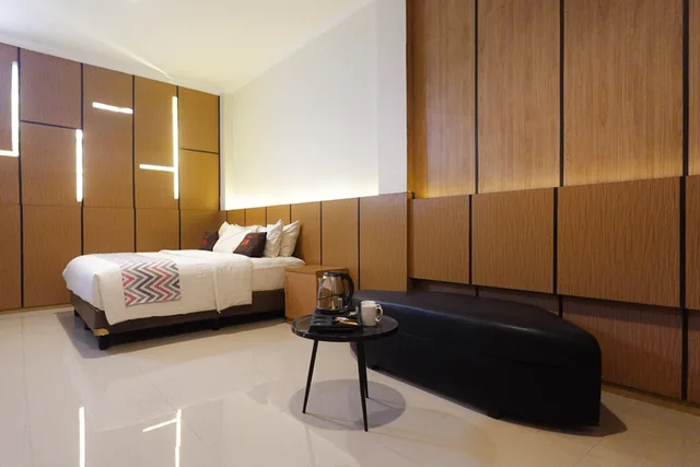 VIP، Wisma GM 2/4