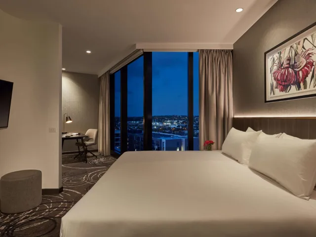 جناح بريميير بسرير كينج، PARKROYAL Monash Melbourne 2/4