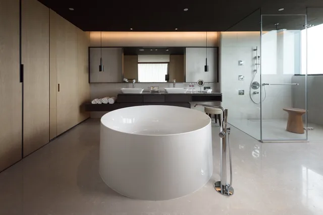 Junior Suite, Studio, King Bed, River View, Balcony، CROWNE PLAZA TAINAN 8/9