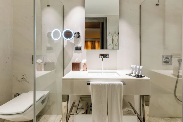 غرفة سوبيريور بسرير كوين بإطلالة على المسبح، Sirene Luxury Hotel Bodrum 3/3
