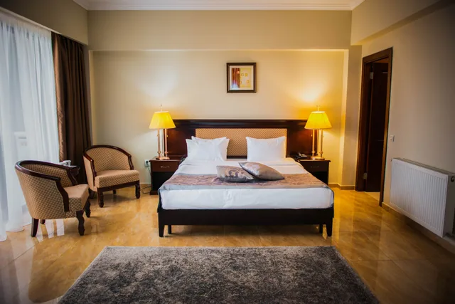 جناح، Hotel Del Mar 1/3