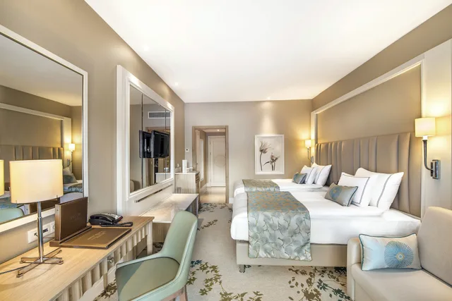 Standard, Twin Beds, Land View, 2 Sofa، Titanic Deluxe Lara 4/7