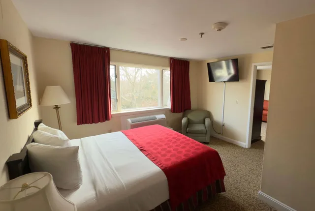 Suite, Multiple Beds، Ramada by Wyndham Seekonk Providence Area 3/6